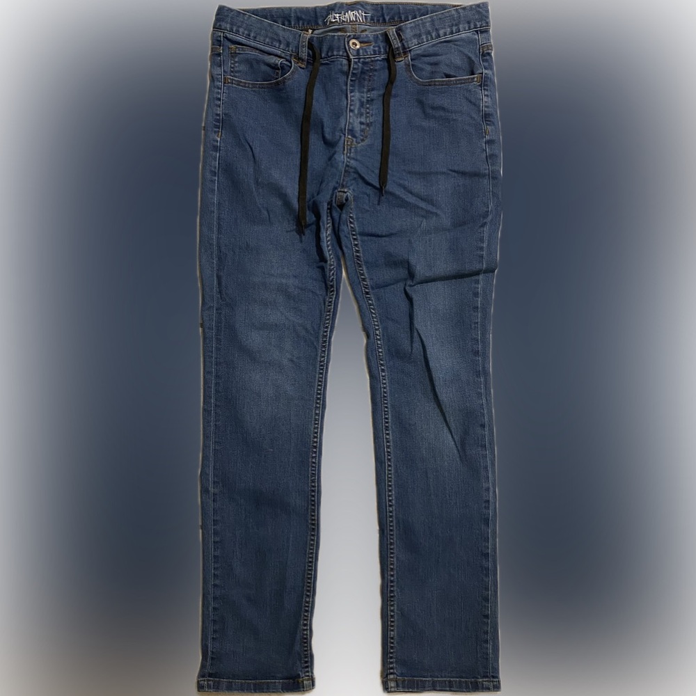 Altamont A/969 jeans, size 32, color blue jeans